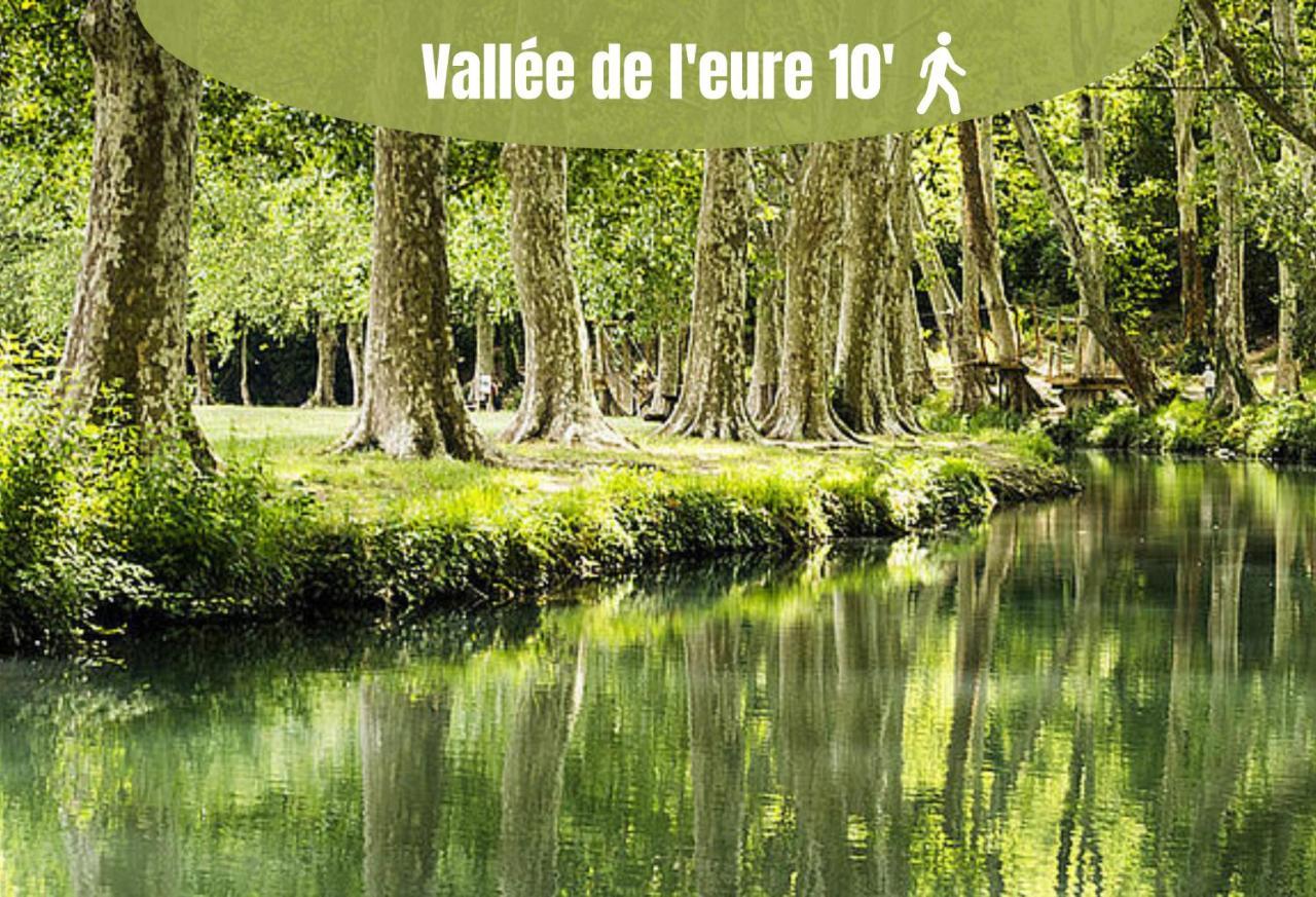 ART&HISTOIRE - Agréable studio rénové - Centre Uzès, Pont du Gard Exterior foto